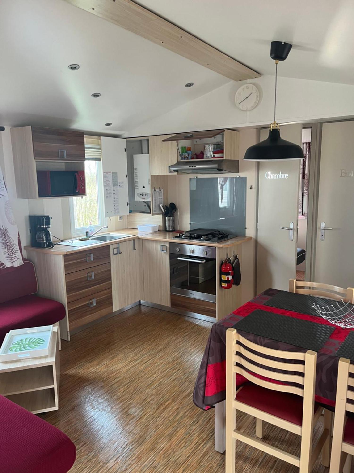 Mobilhome Camping Proche Des Plages Saint-Jean-de-Monts Ngoại thất bức ảnh
